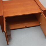 1970s coffeetable in oak with storage