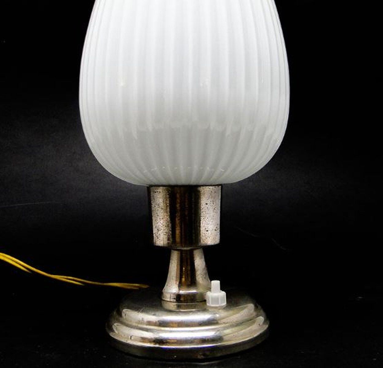Art Deco bedside lamp, Poland, 1960s