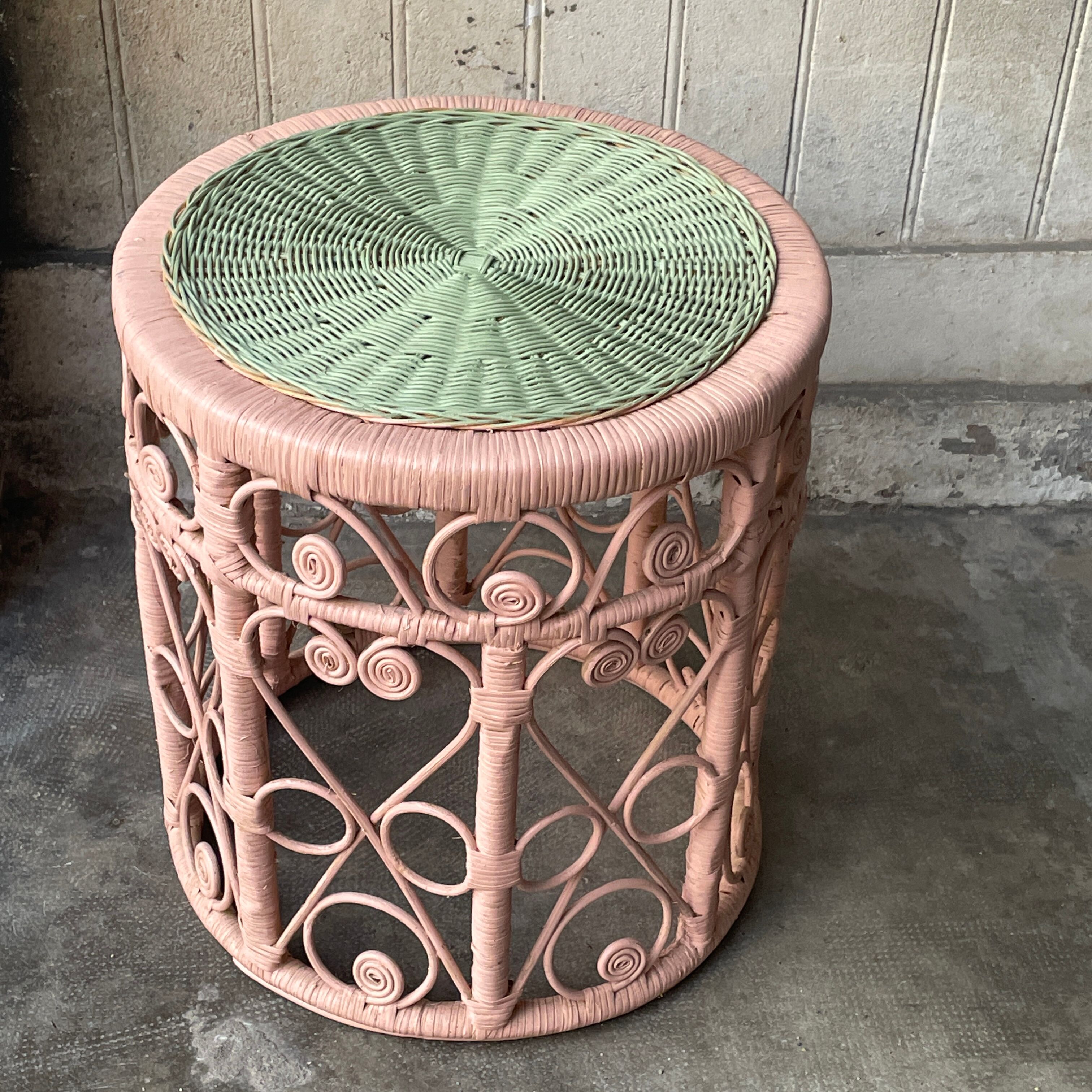 Beautiful rattan coffee table stool, wicker design 70