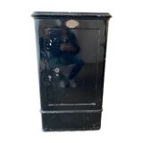 Desbains safe