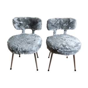 chaises moumoute grises