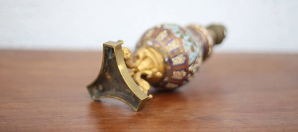 Lampe émail cloisonné pied bronze dauphin,lampe napoléon III, lampe à poser