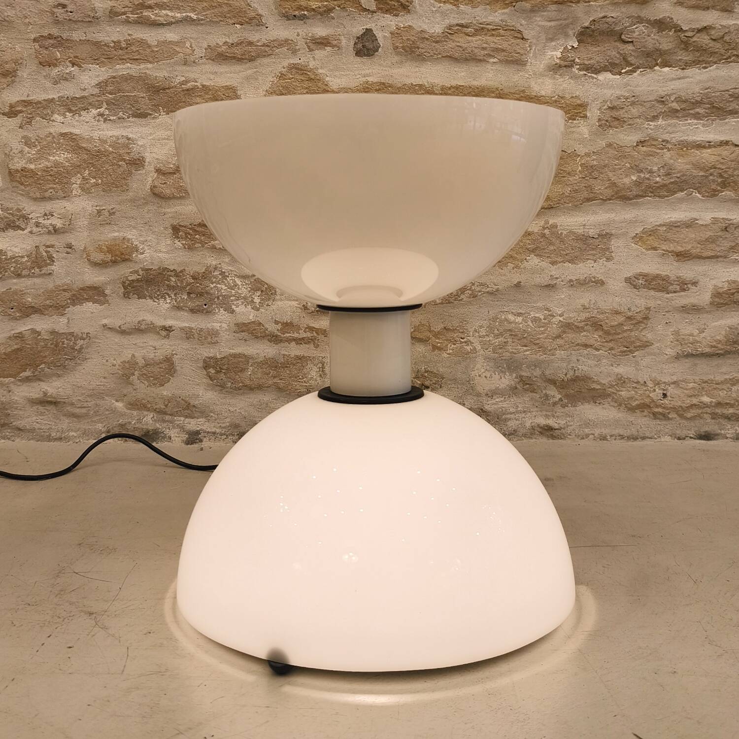 Diabolo sun lamp, design by Gigi & Pepe Tanzi for Dalca Italia, 1970.