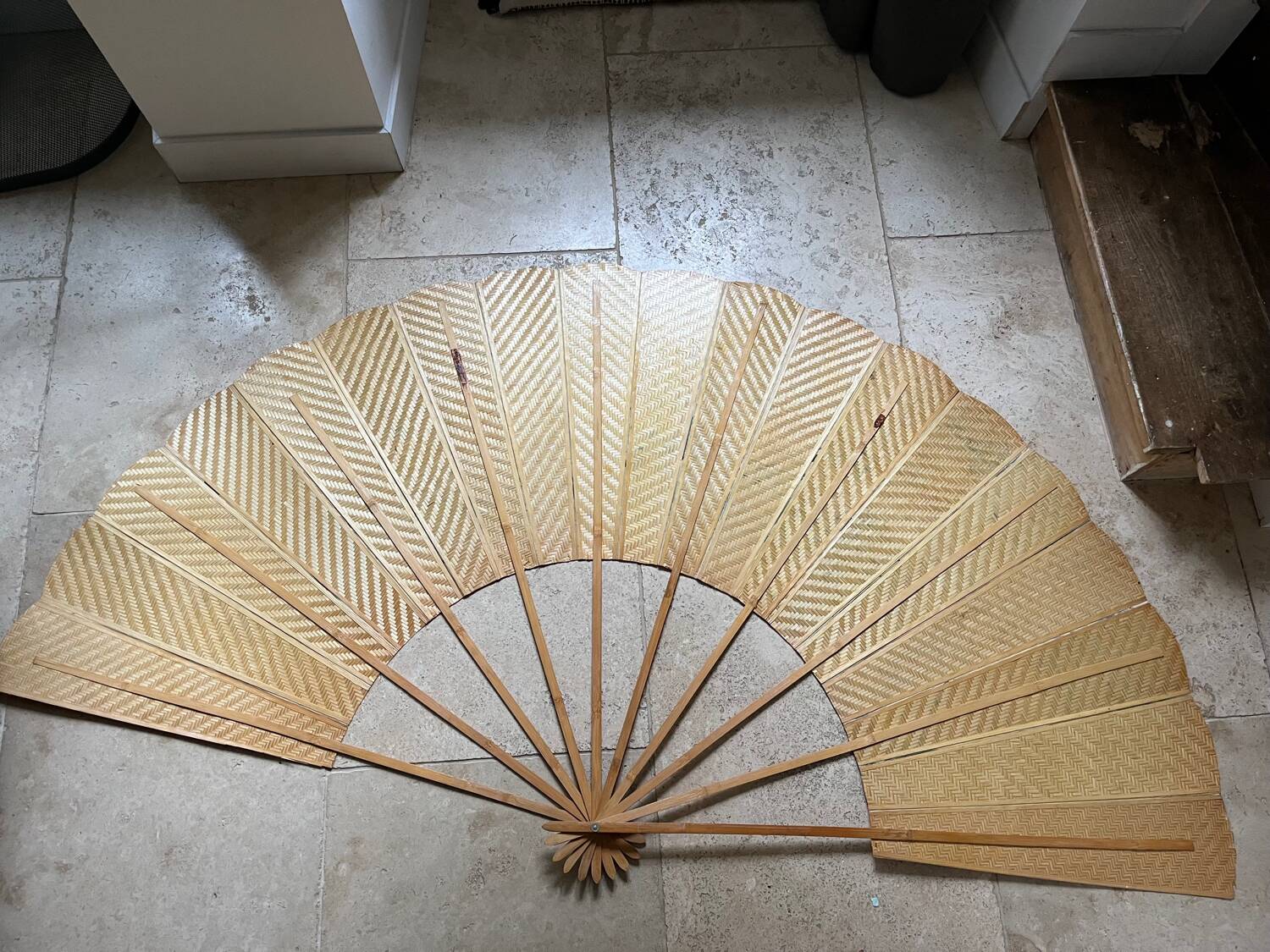 Giant wall fan