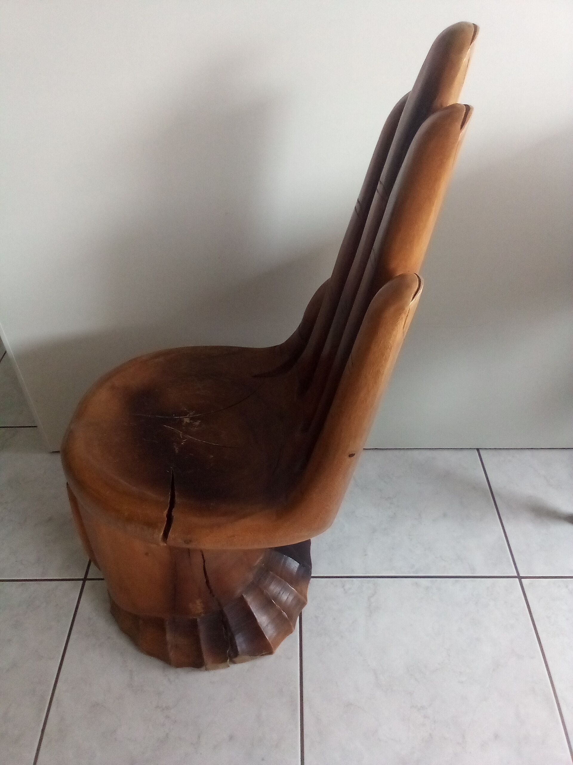 Mahogany chair Buddha hand 60
