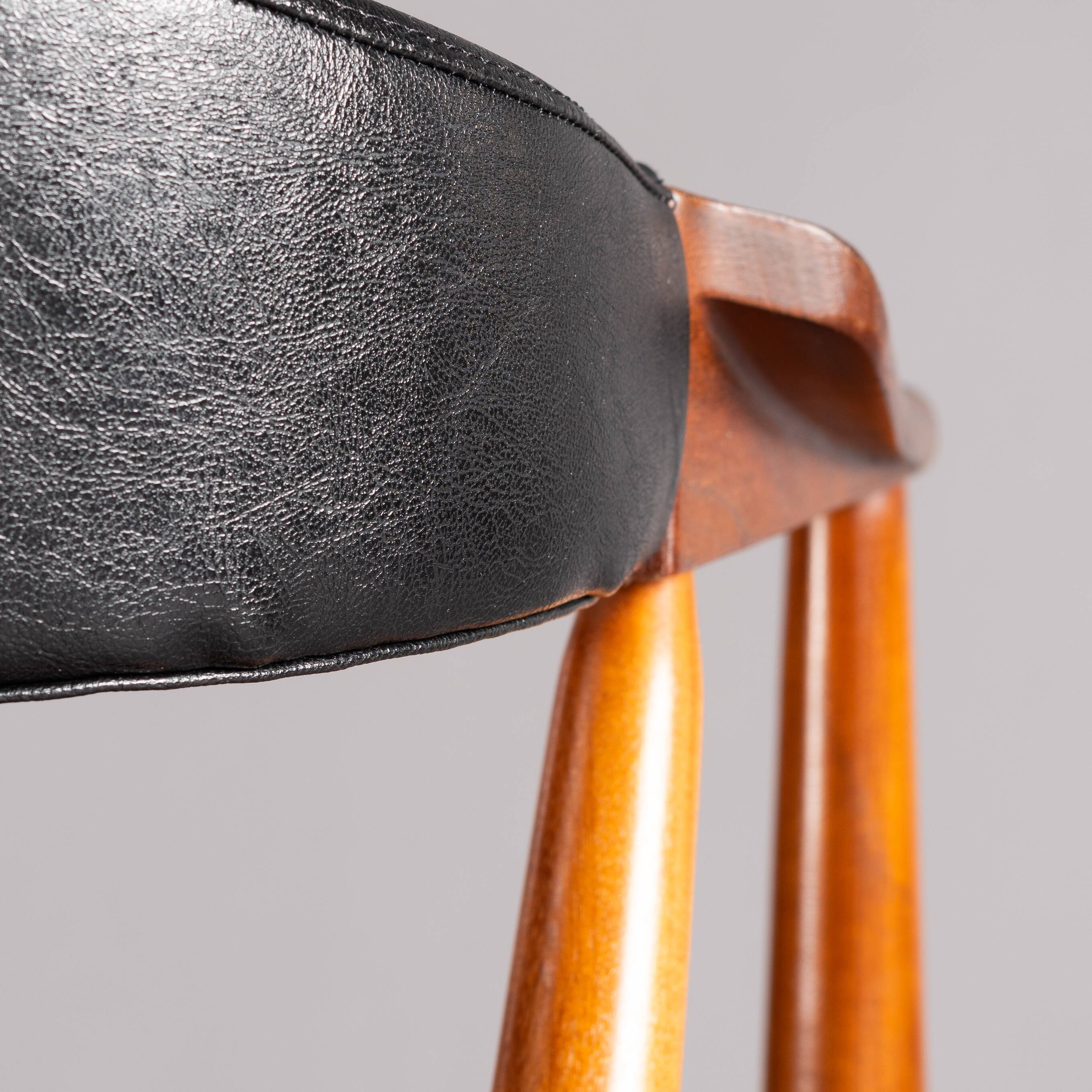 Danish Mid Century Chair No 213 By Th Harlev From Farstrup Møbelfabrik, 1960s