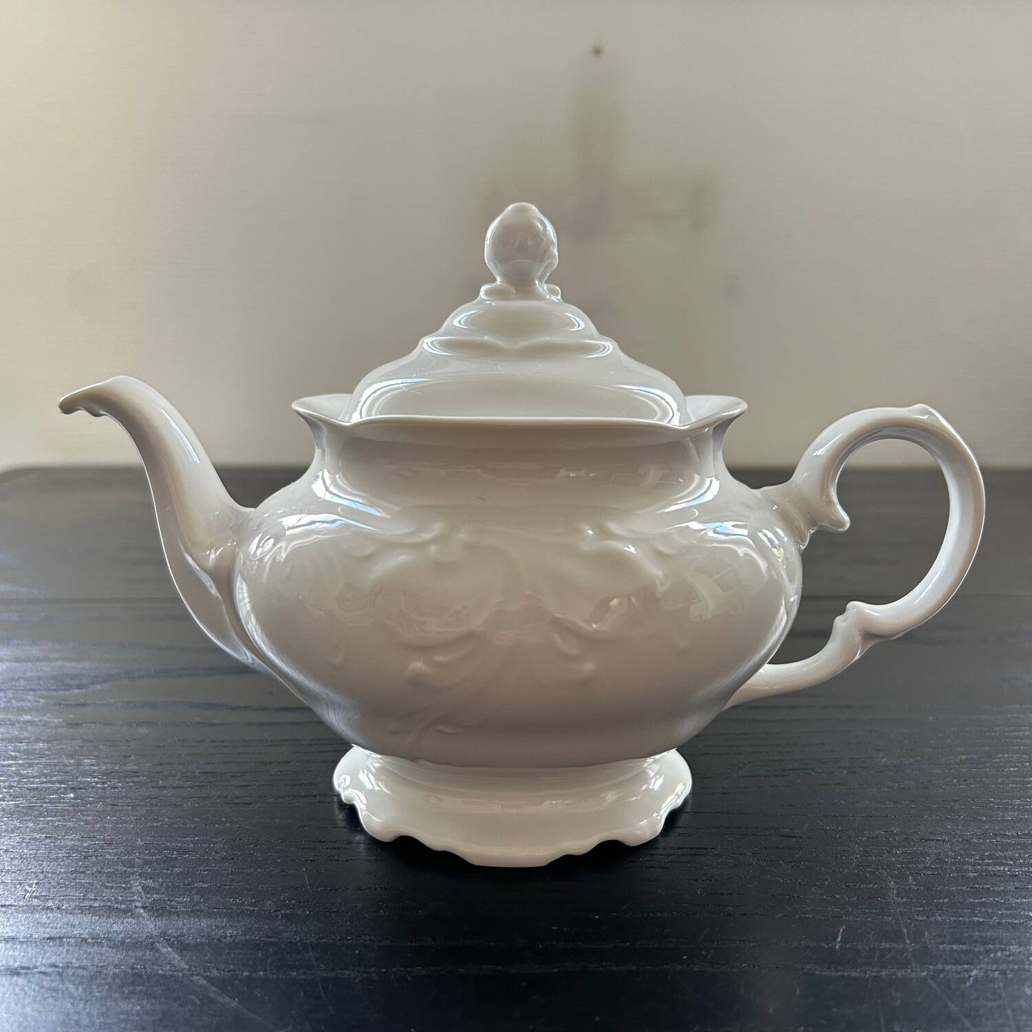 Baroque porcelain teapot