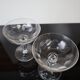 2 coupes à champagne anciennes en verre soufflé facetté