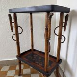 Guéridon asiatique bambou et laque ancien