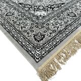 Oriental style rug 190cm x 140cm