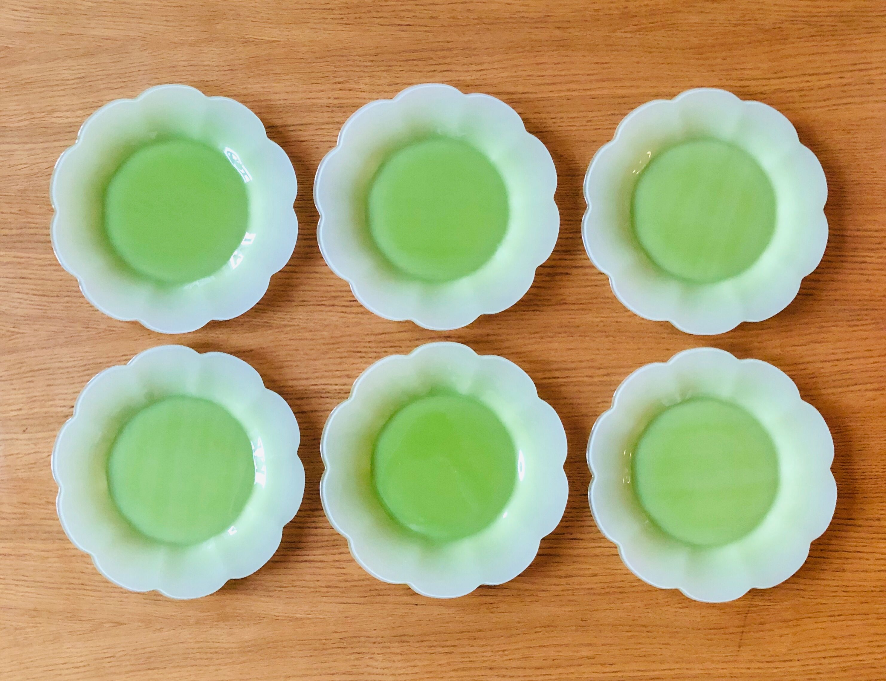 Set of 6 flat plates 27 cm glass