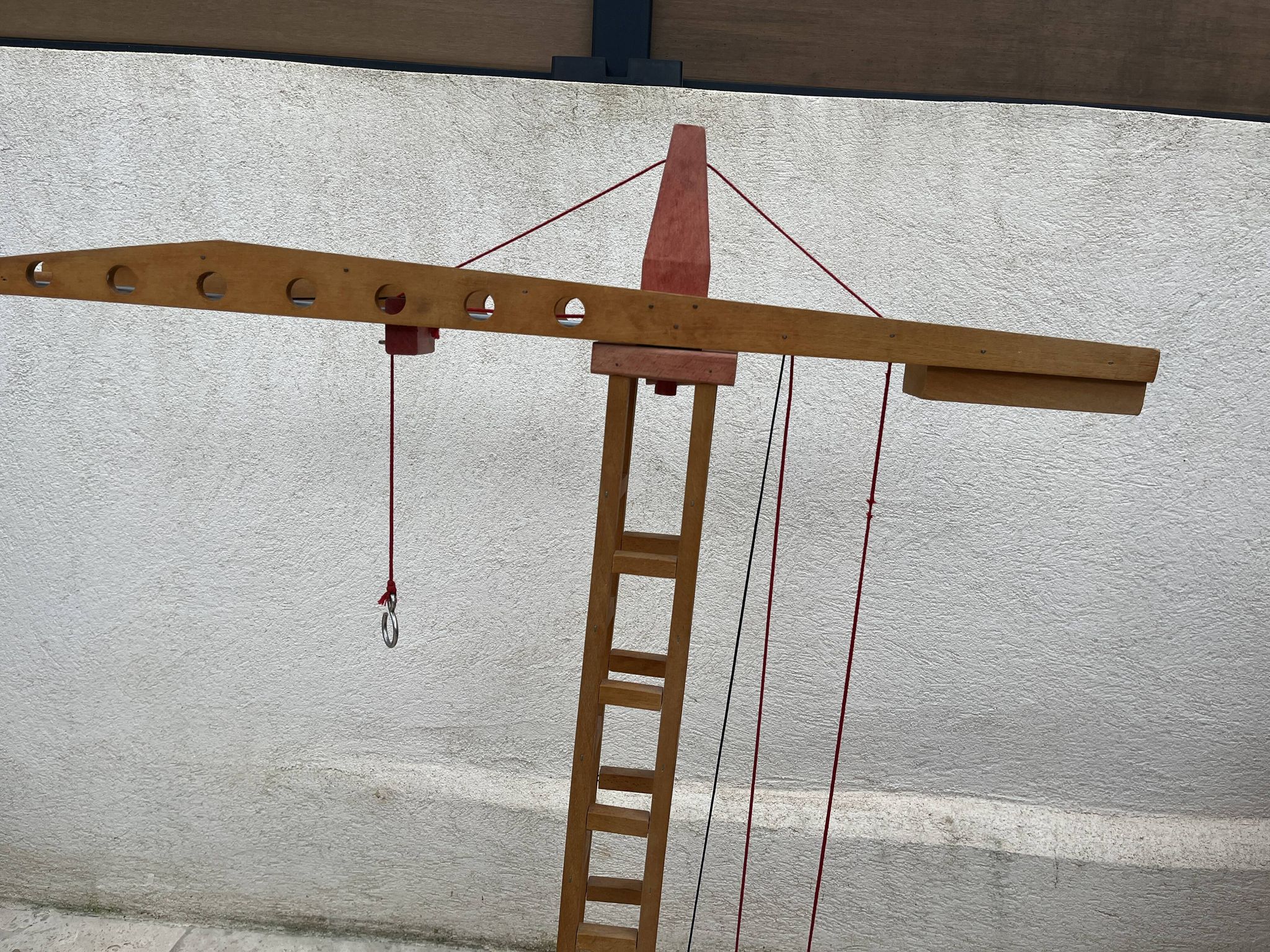 jouet grue en bois Déjou vintage années 60