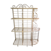 Lot bakery shelves