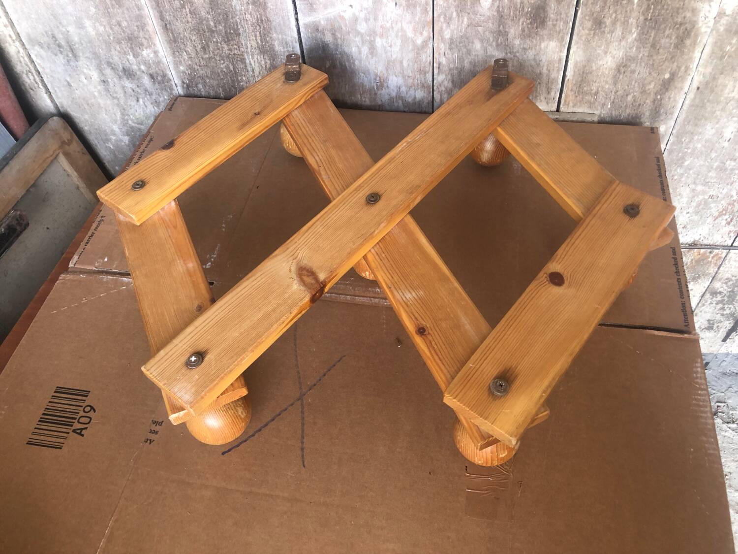 Old Extensible Wall Coat Rack x7 Vintage Wooden Ball Hooks #A704