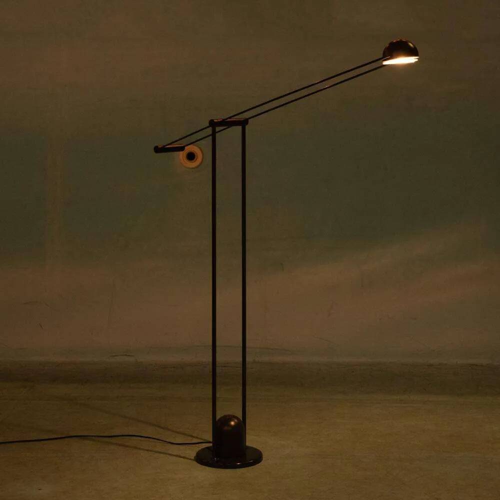 Postmodern floor lamp from the 80s by Philips.