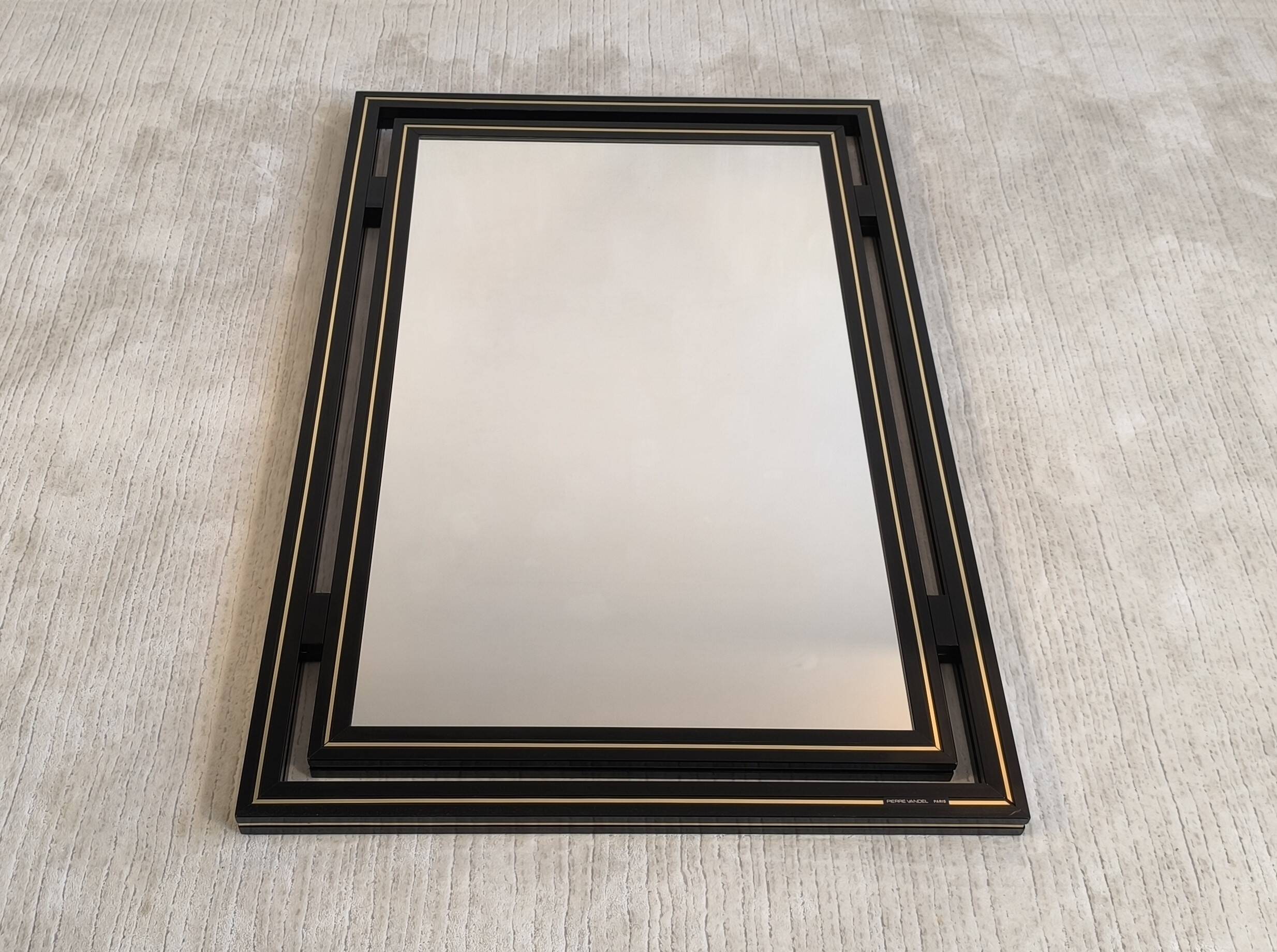 Miroir design Pierre Vandel Paris – Années 80 – Noir laqué