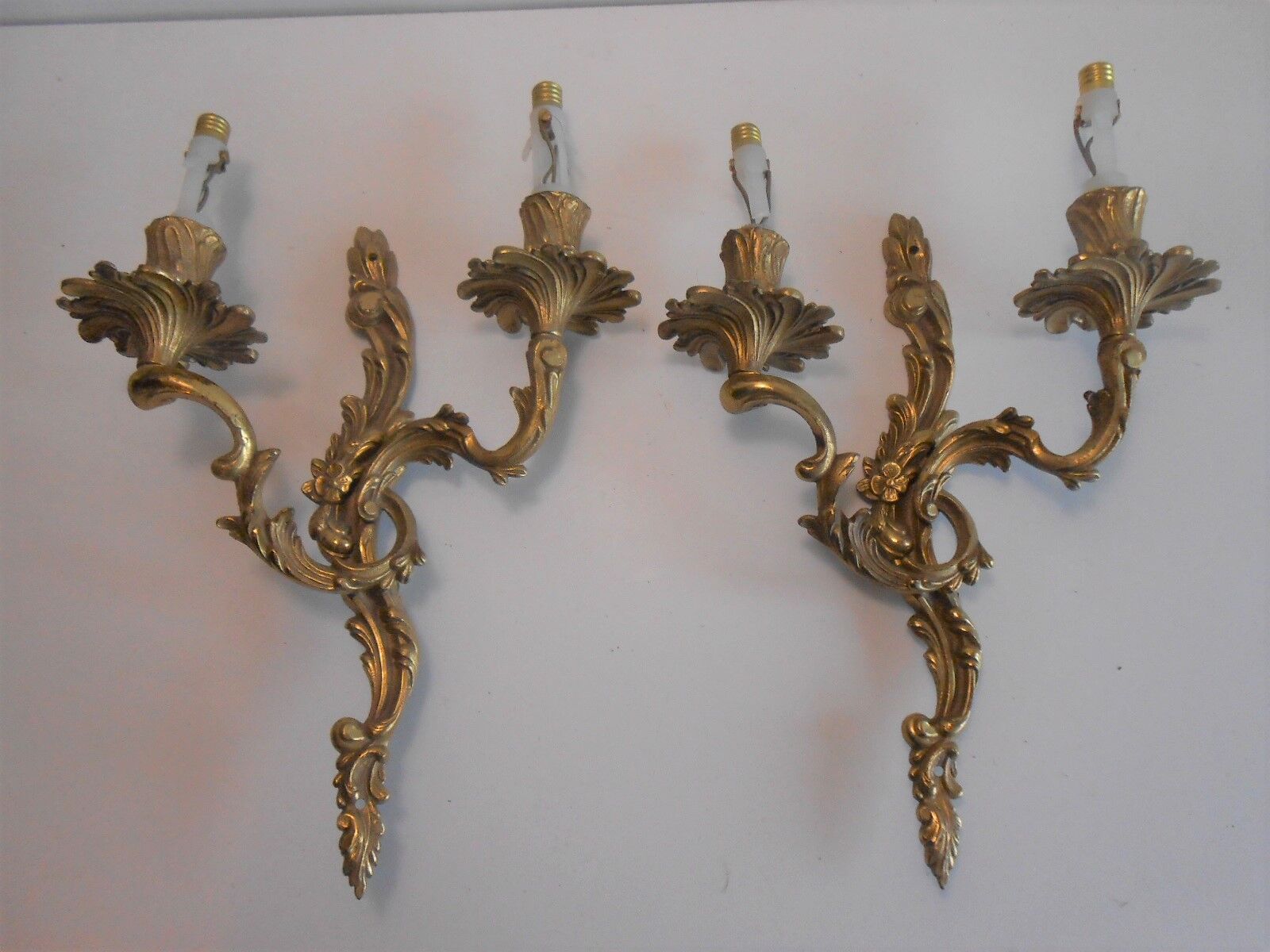 4 bronze wall lamps