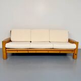 Canapé en pin massif et bouclette design scandinave des années 70