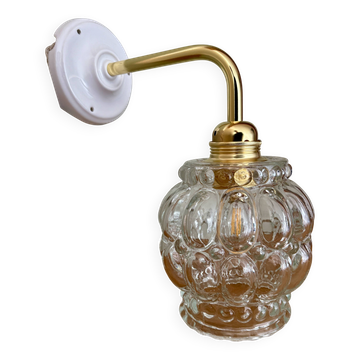 Applique coudée globe vintage en verre transparent bulle