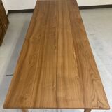 Farm table
