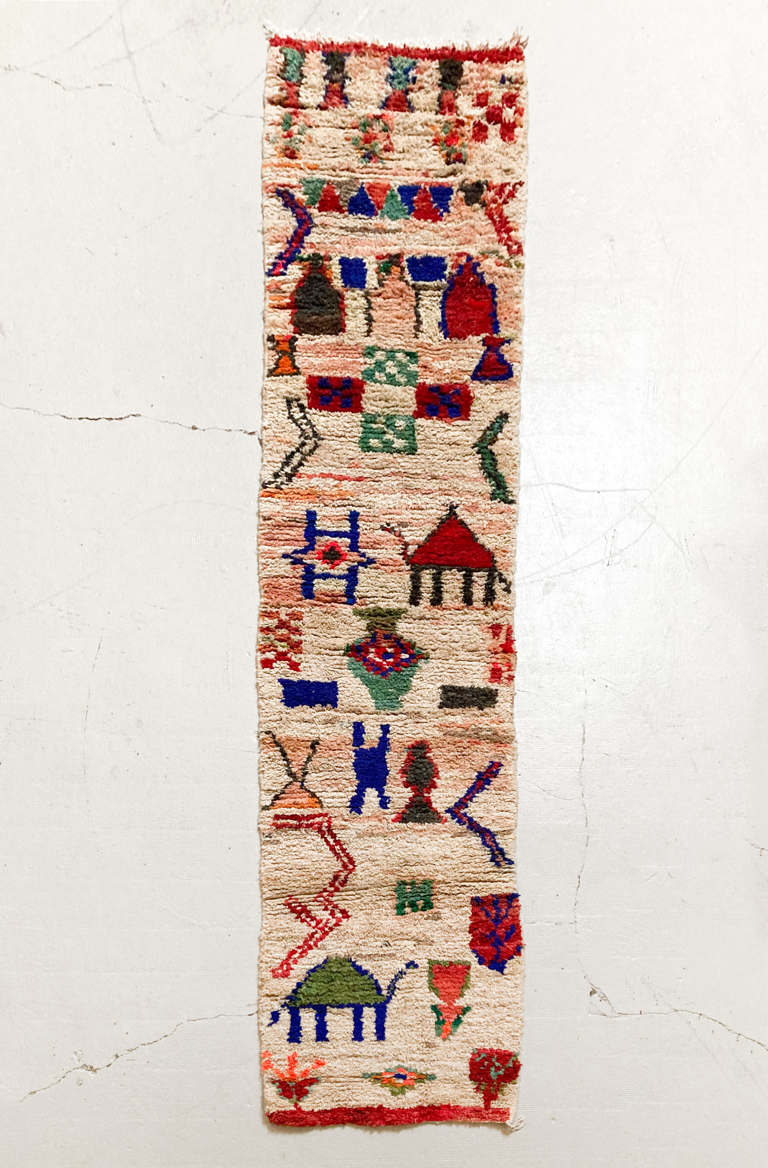 Moroccan Berber carpet Boujaad corridor 280x68cm