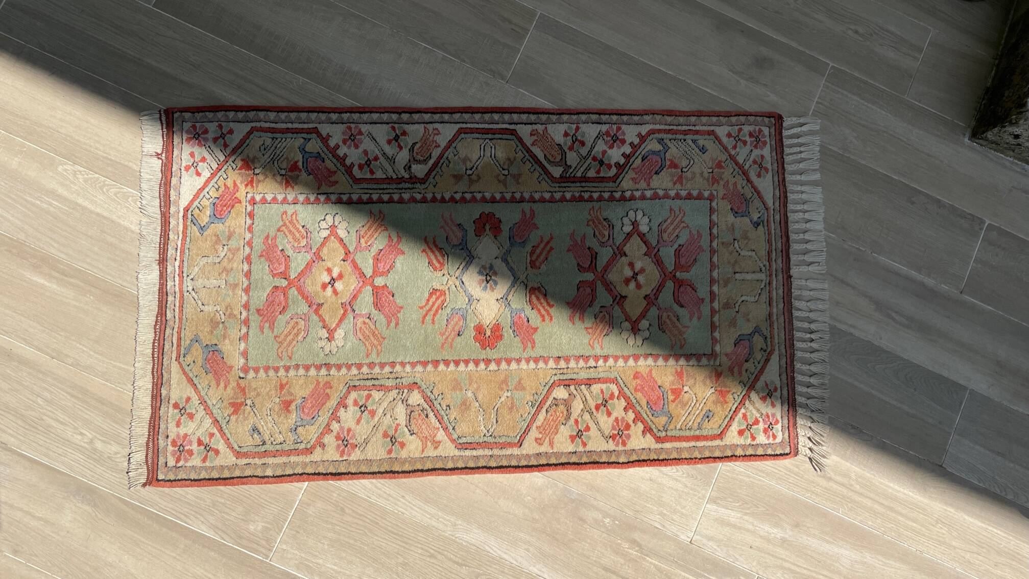 Vintage rug inspired by Art Deco.