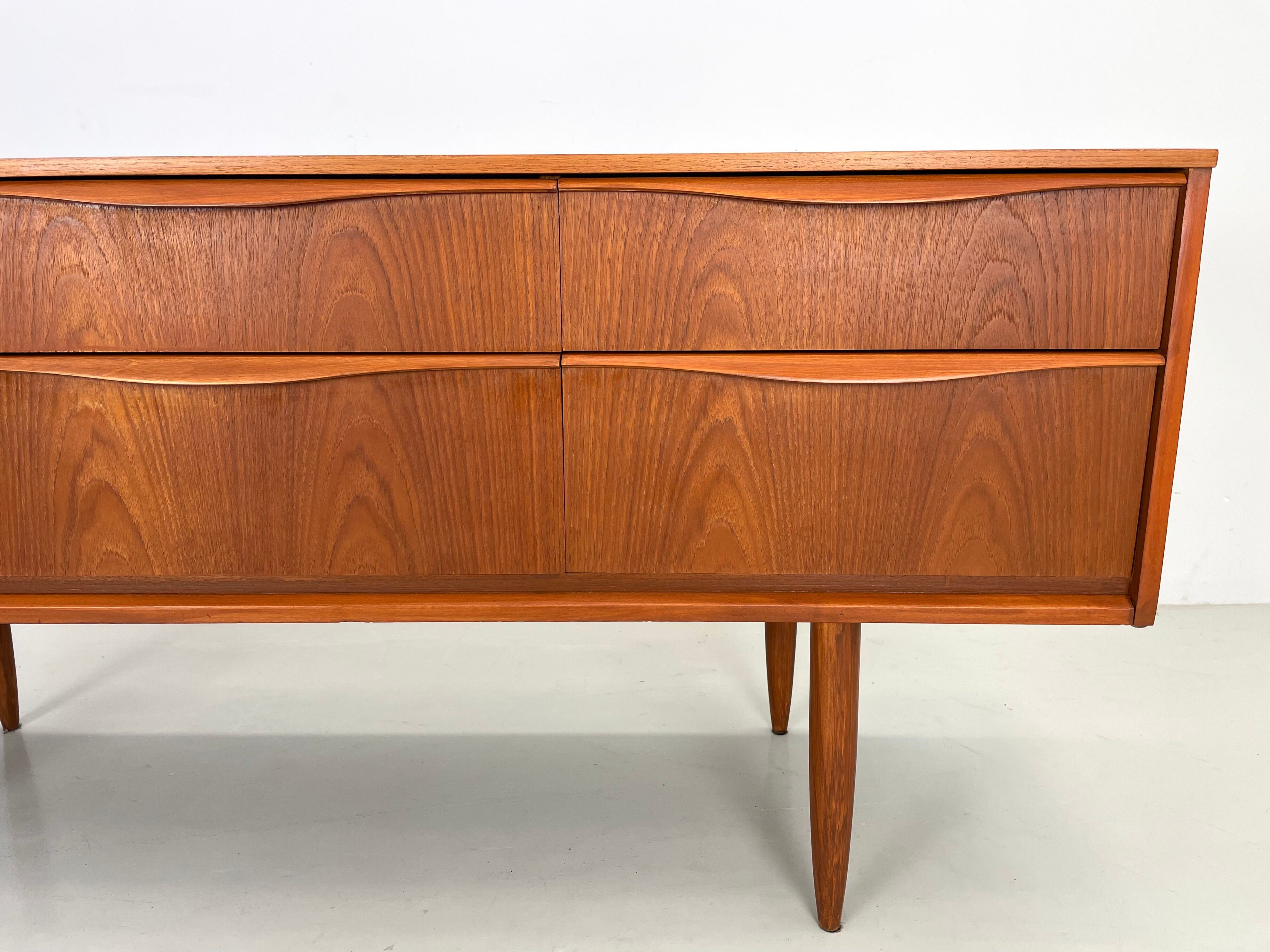 Enfilade Austinsuite vintage par Fran Guille 1960's