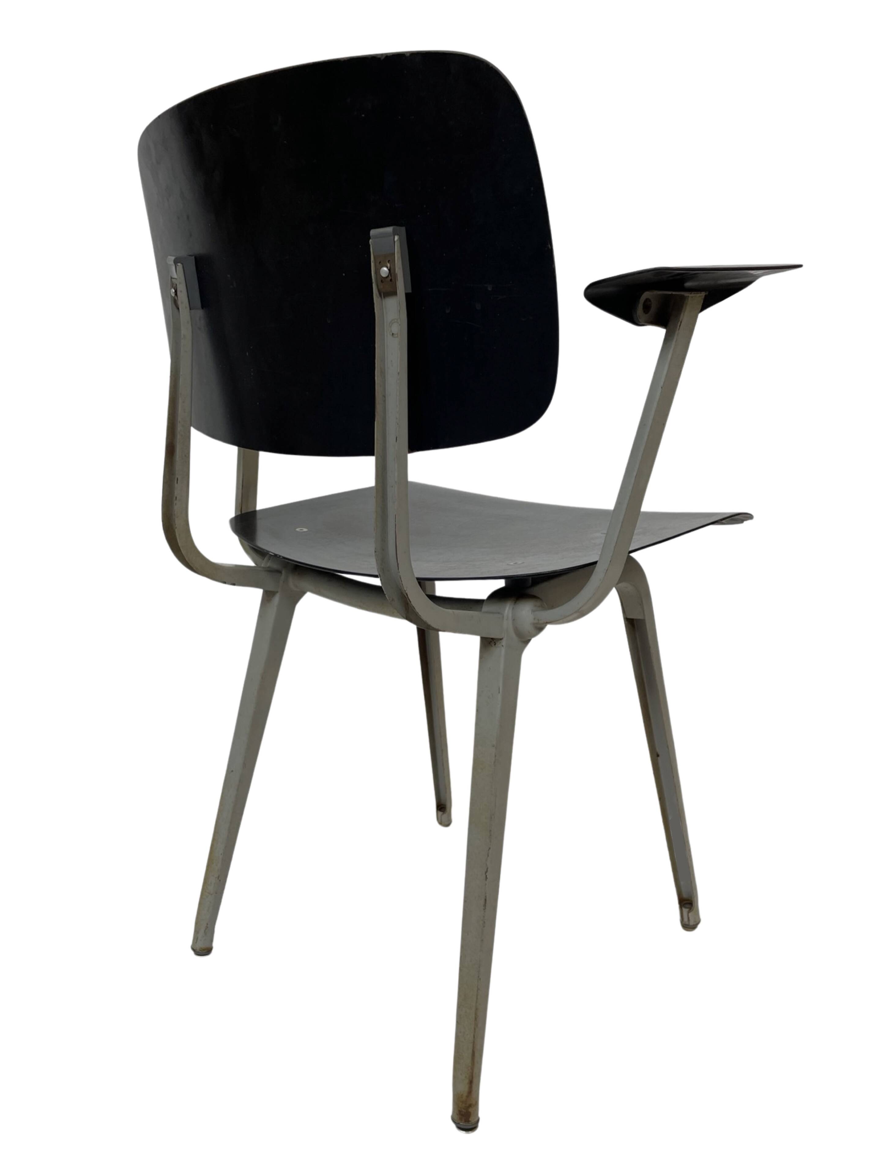 Friso Kramer Revolt arm chair for Ahrend de Cirkel 1953