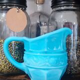 Pichet , crémier en opaline vintage