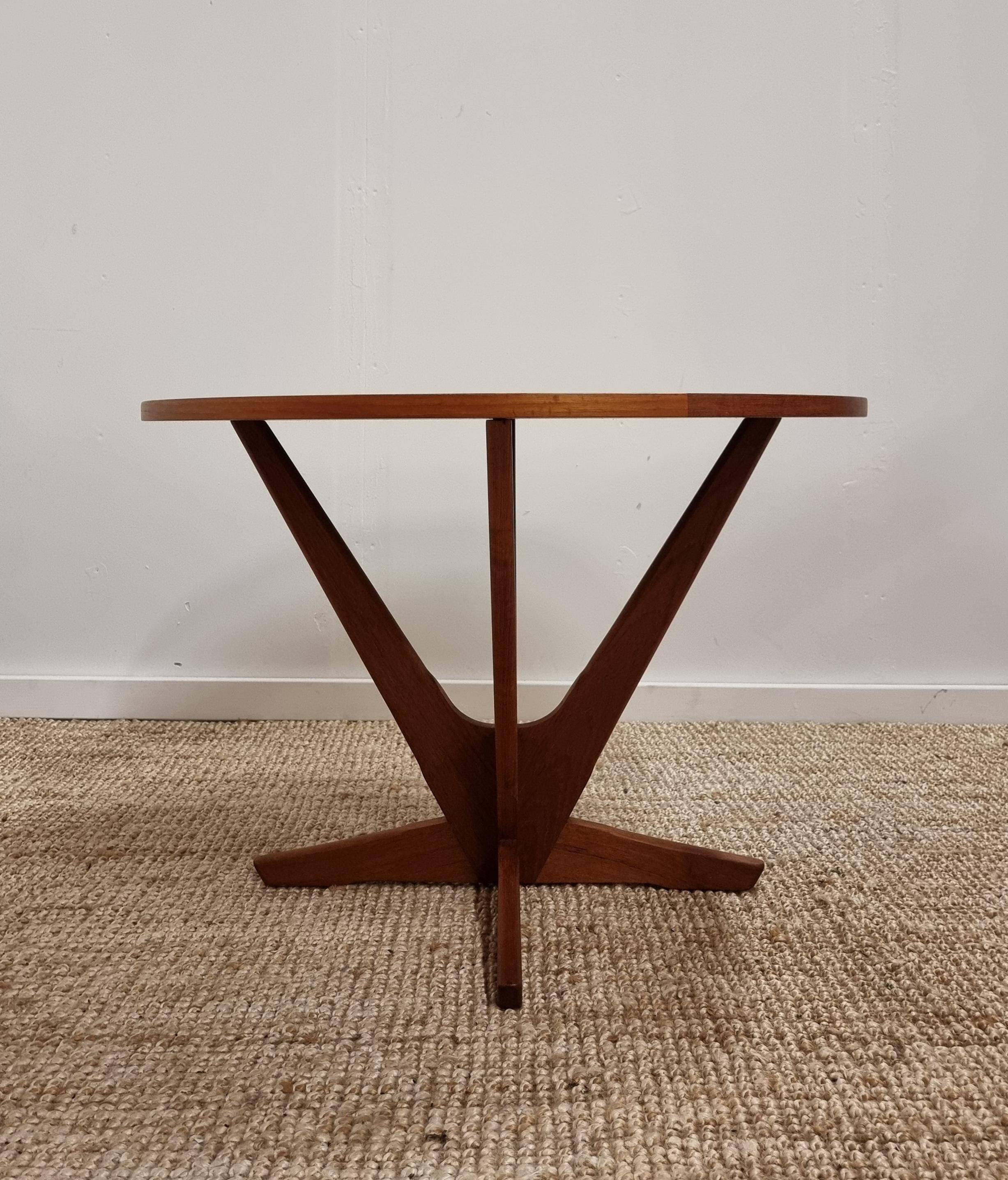 Søren Georg Jensen, coffee table ''Kubus'' for Tønder Møbelfabrik, Midcentury