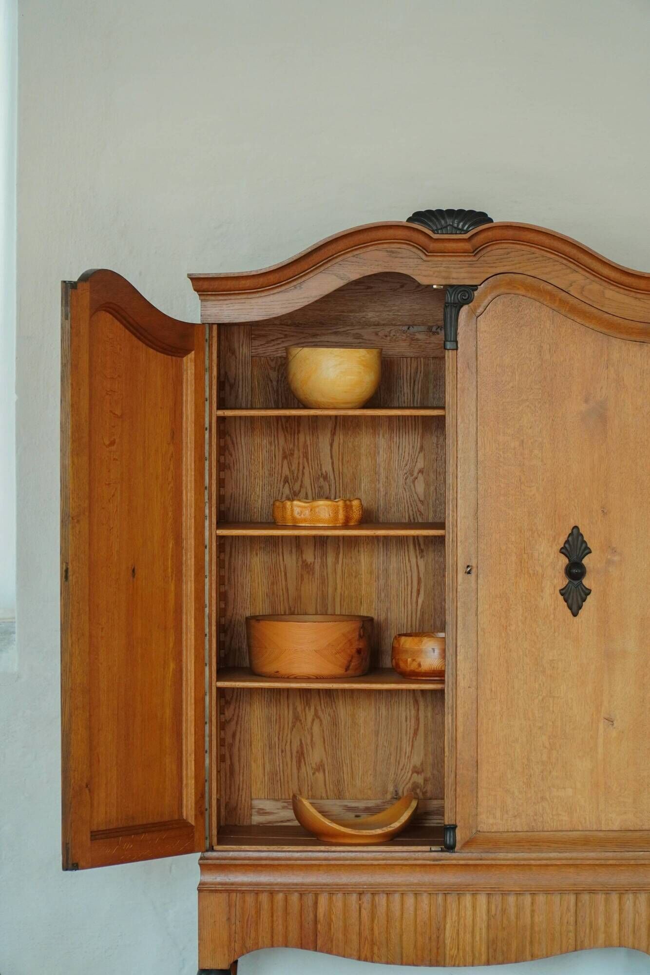 Early 20th century, Art Deco sideboard in Danish oak with hand-carved details, 1930s.