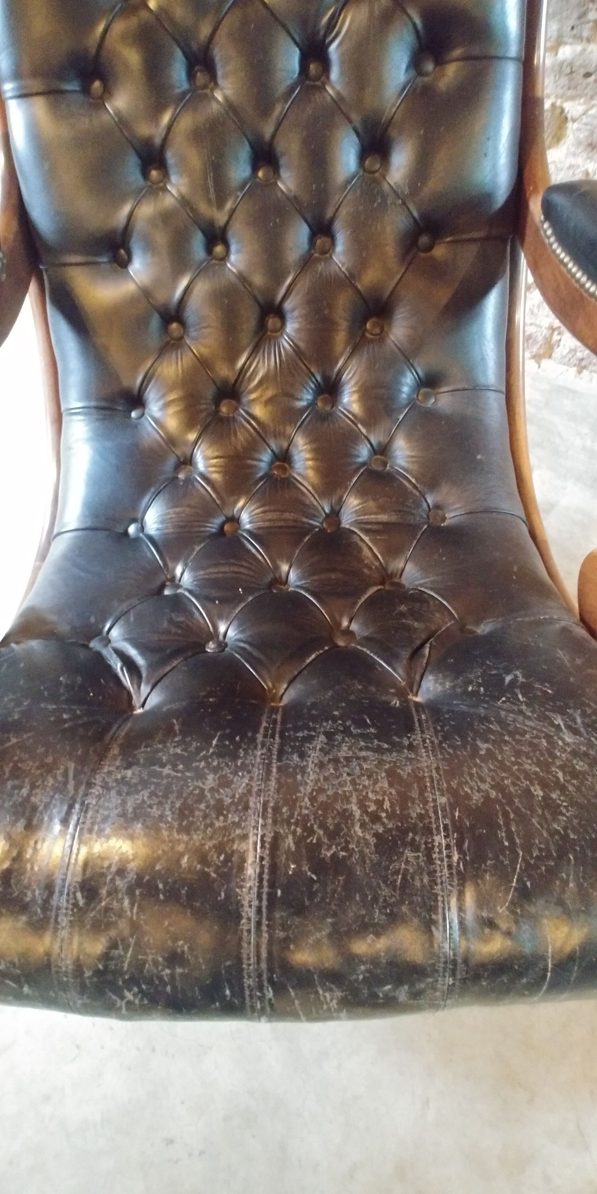 Chesterfield Victoria