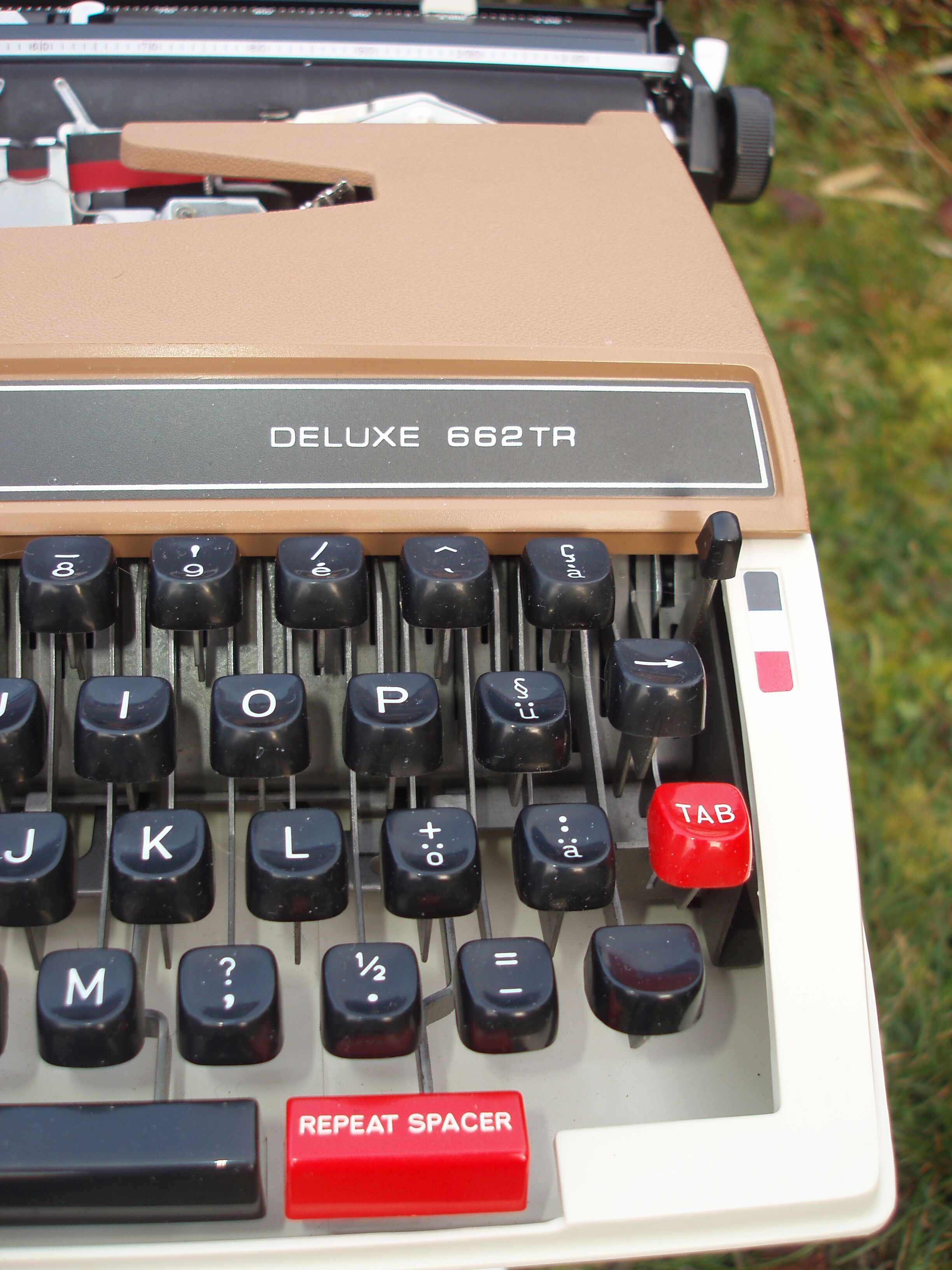 Machine a écrire brother 662 tr de luxe