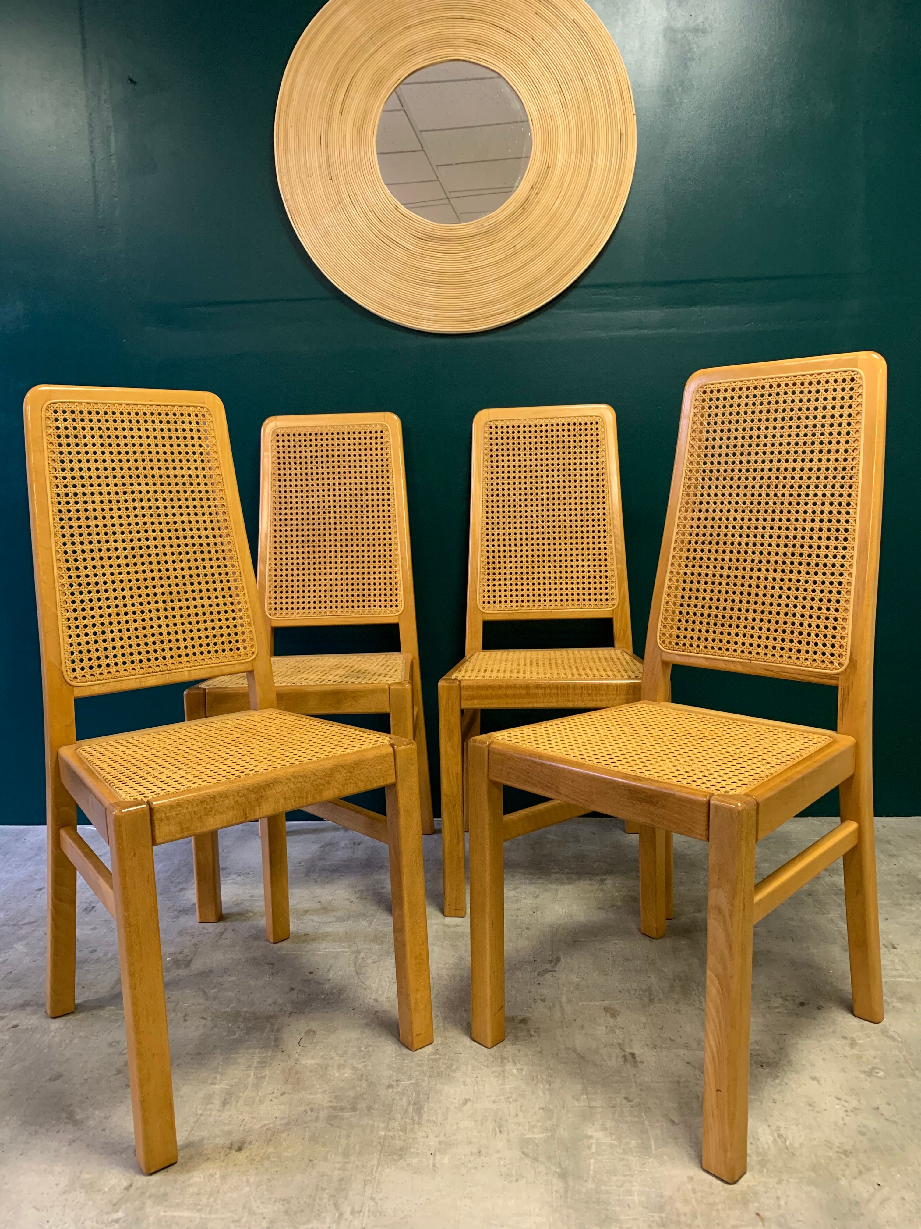 Series of 6 Nordic chairs