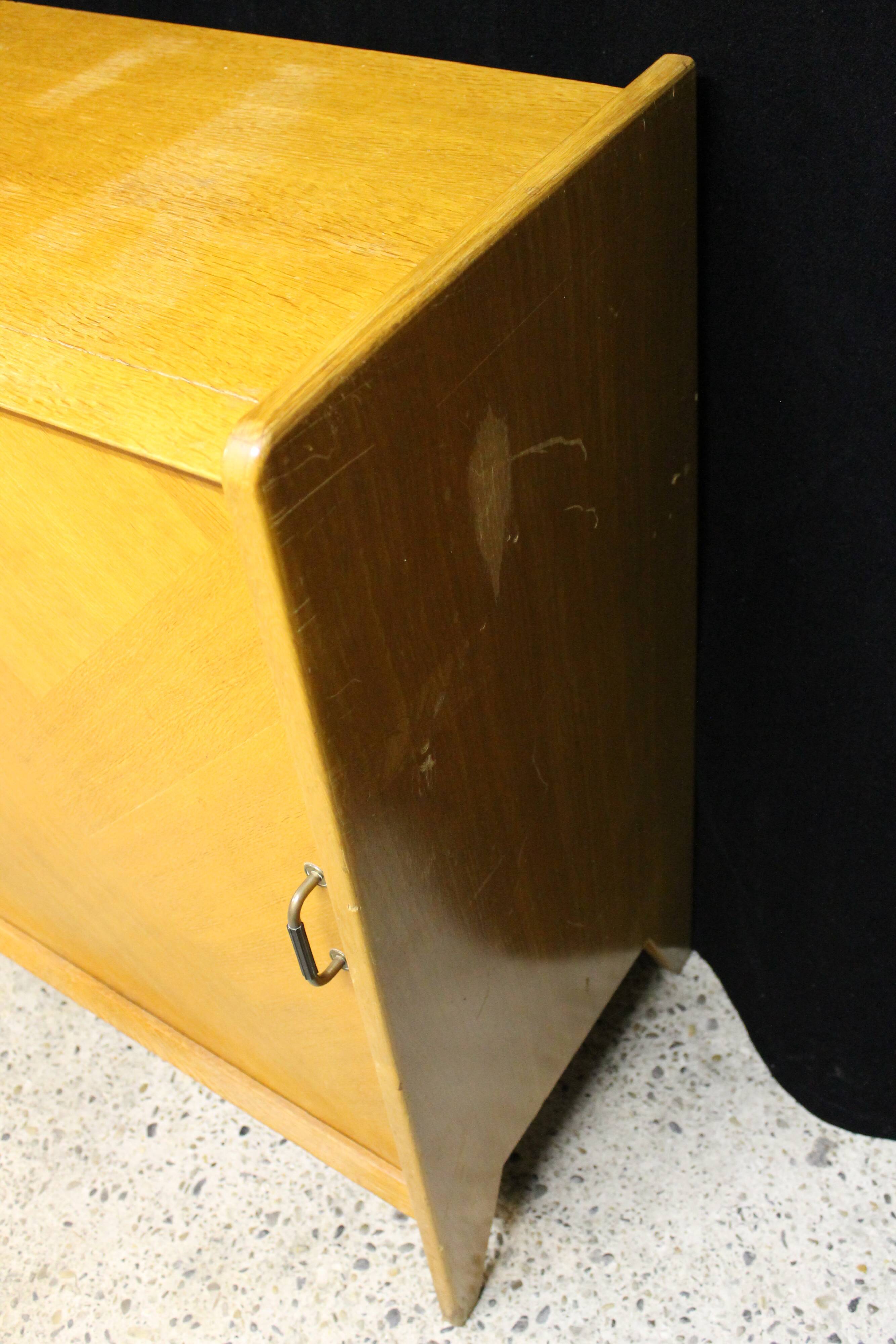 Buffet enfilade Scandinavian years 50