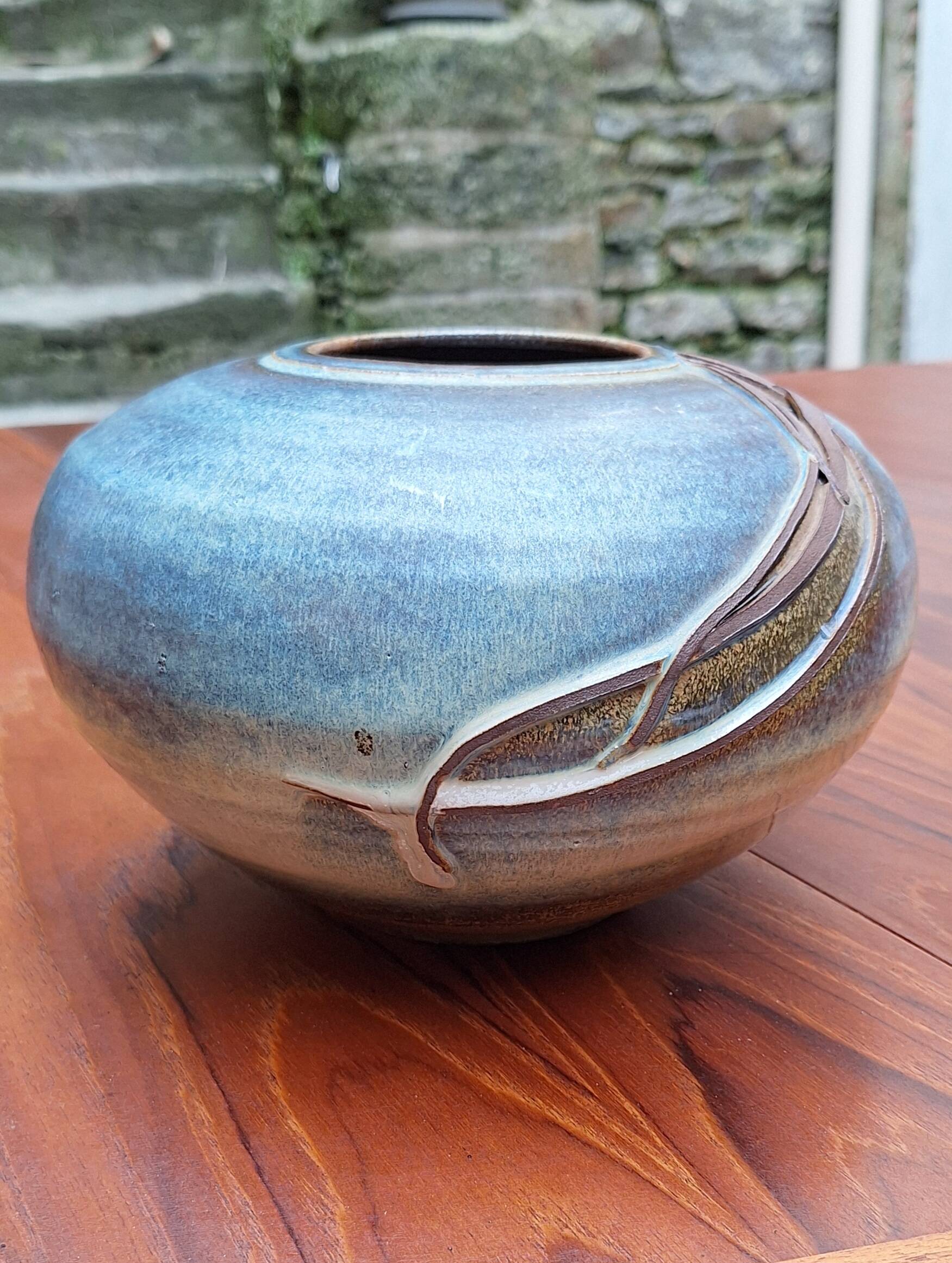 Ceramic vase by Nadia and Alain Pinel