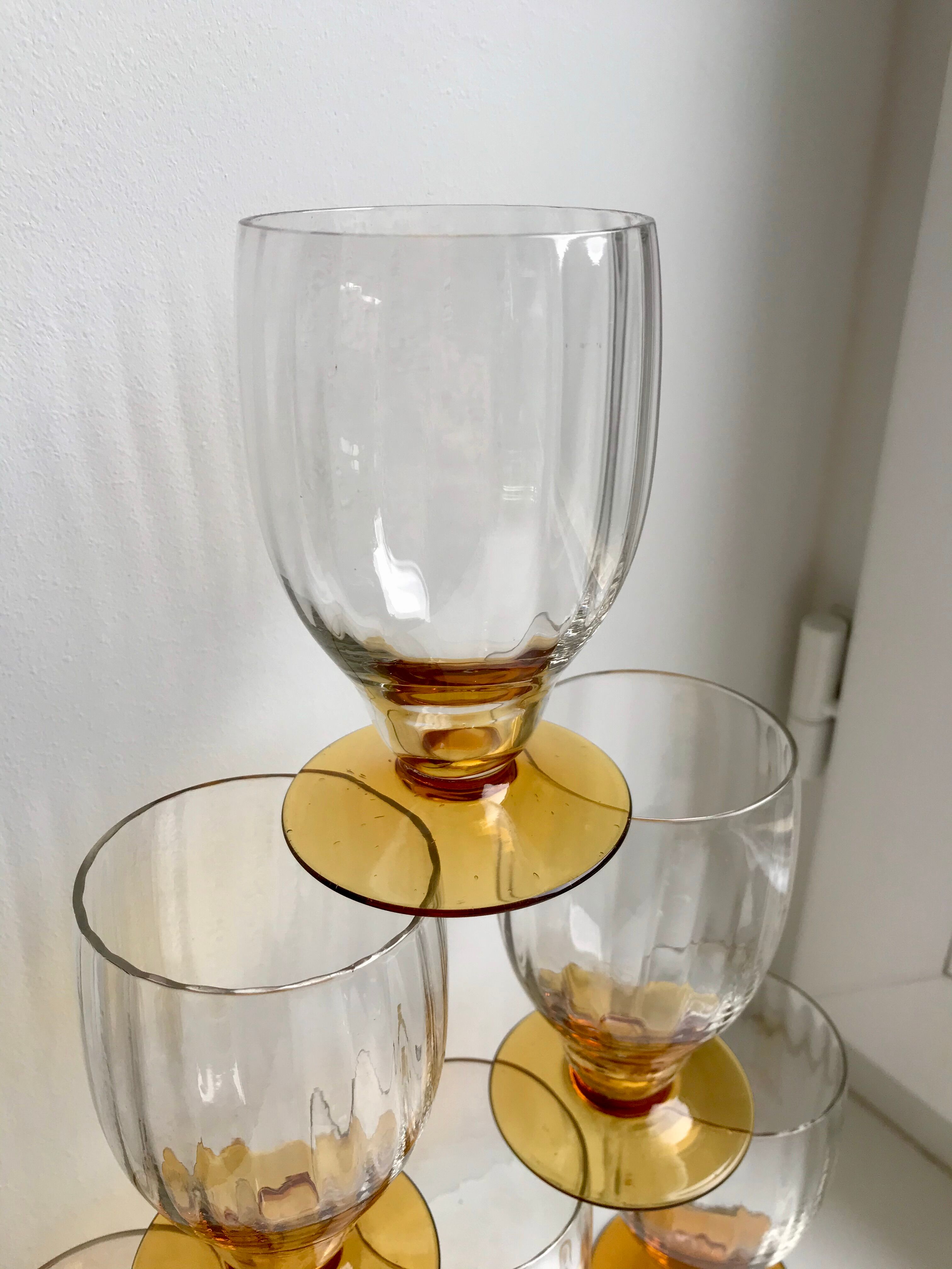 Lot de 6 verres à pieds ambré art déco années 30