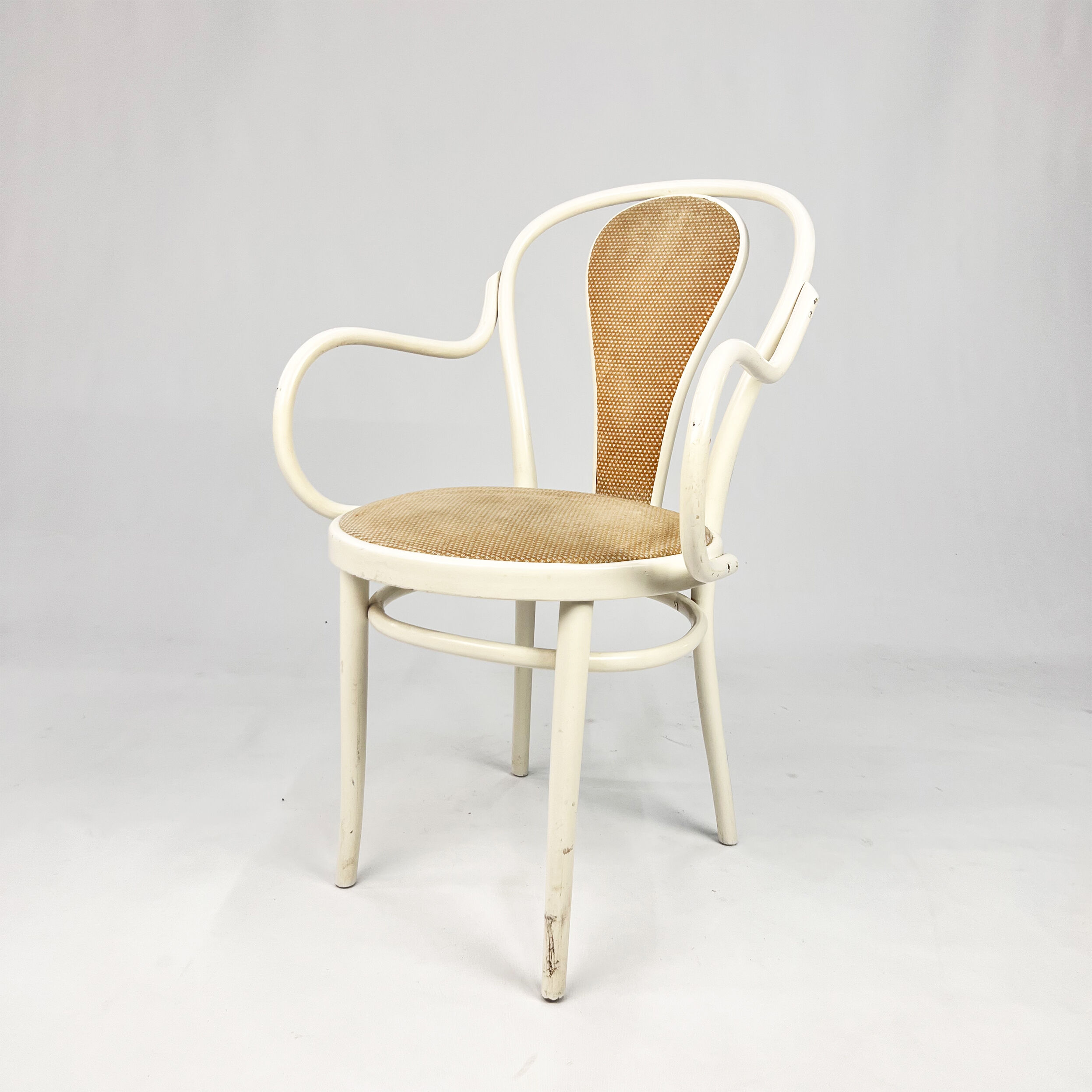 Chaise en bois courbé