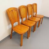 Set of 4 vintage chairs in pine from the 70s