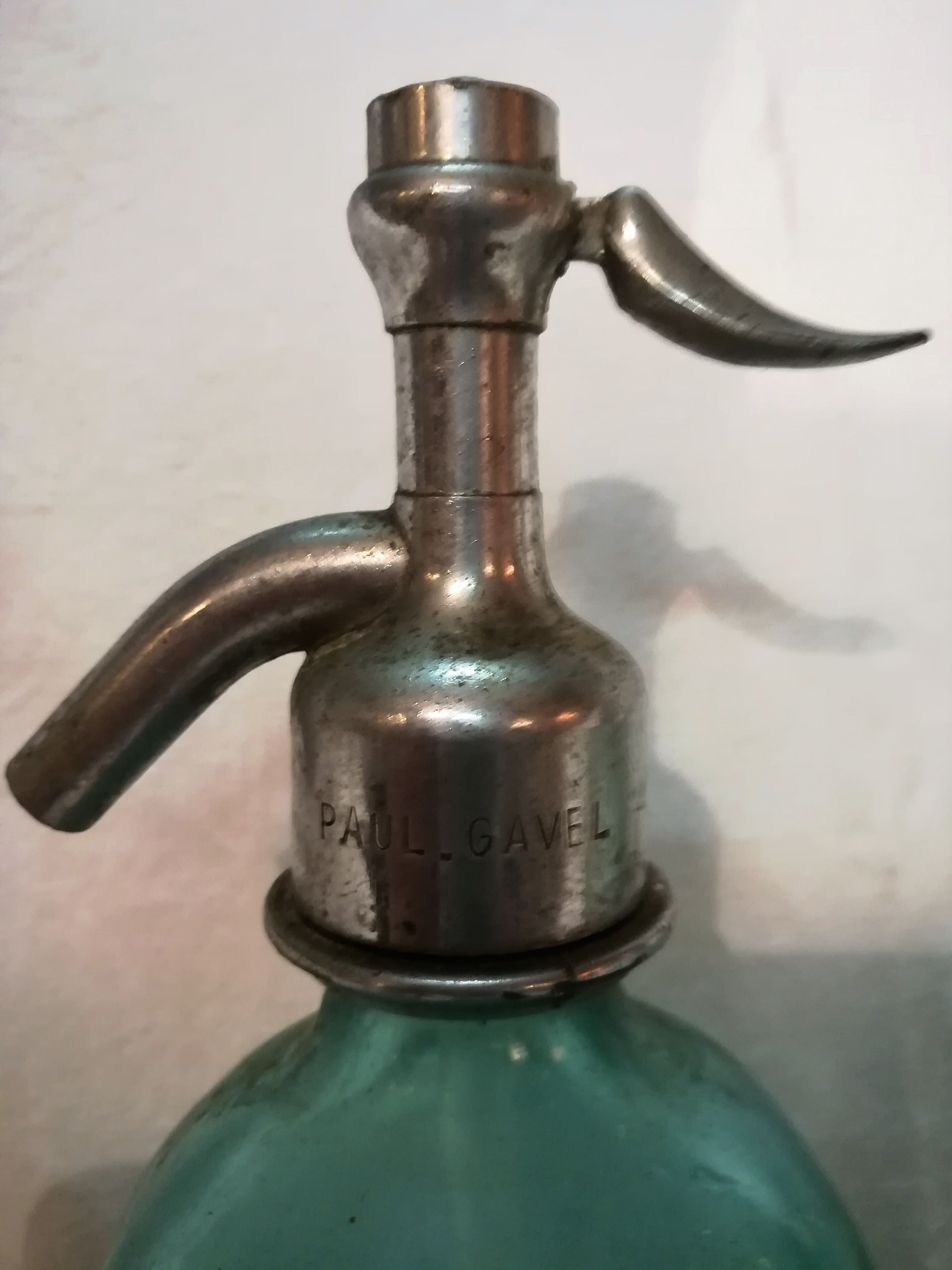 Pair of system of Seltzer