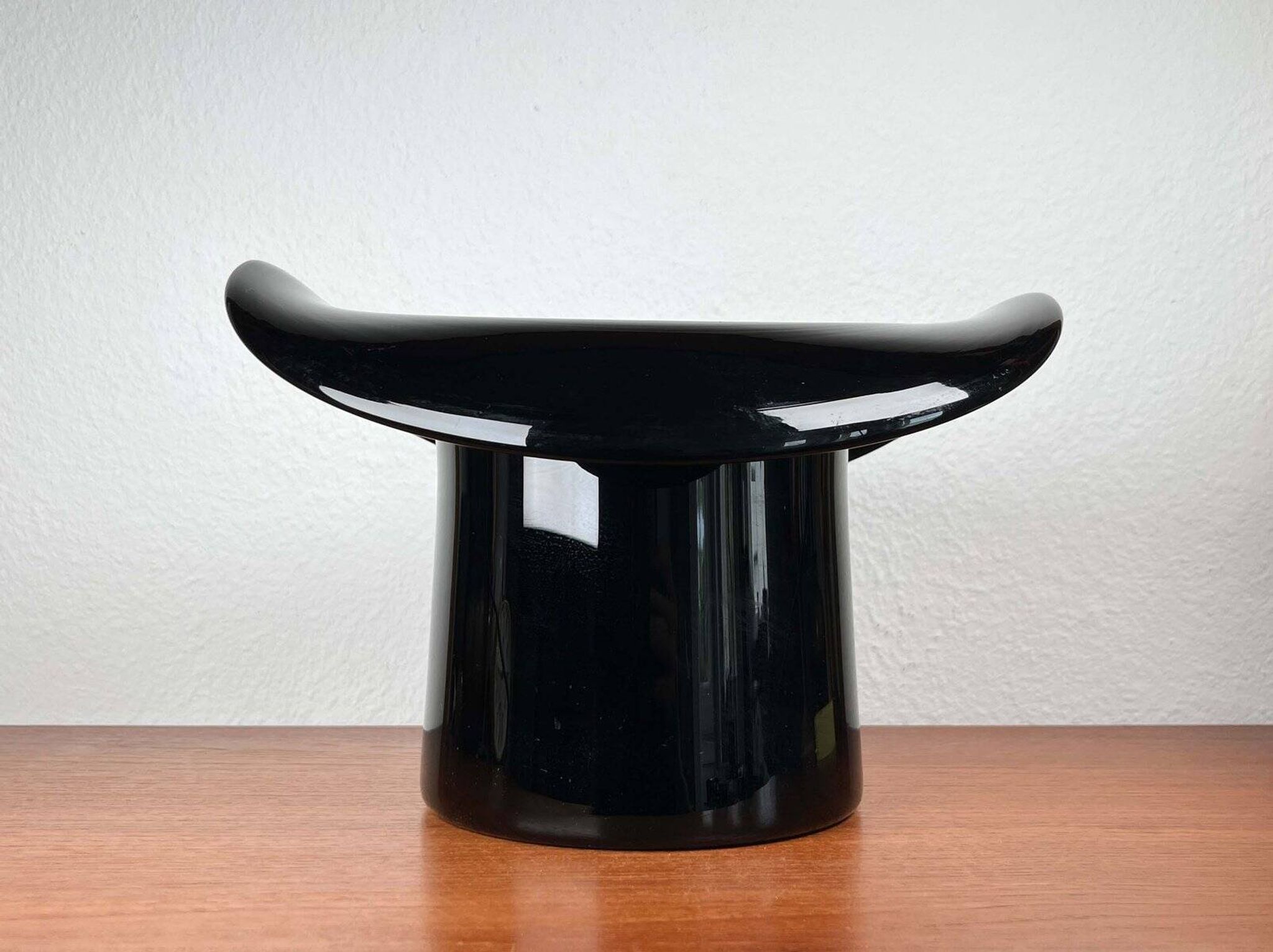 Vintage Italian vase top hat in Murano glass, 1980s.