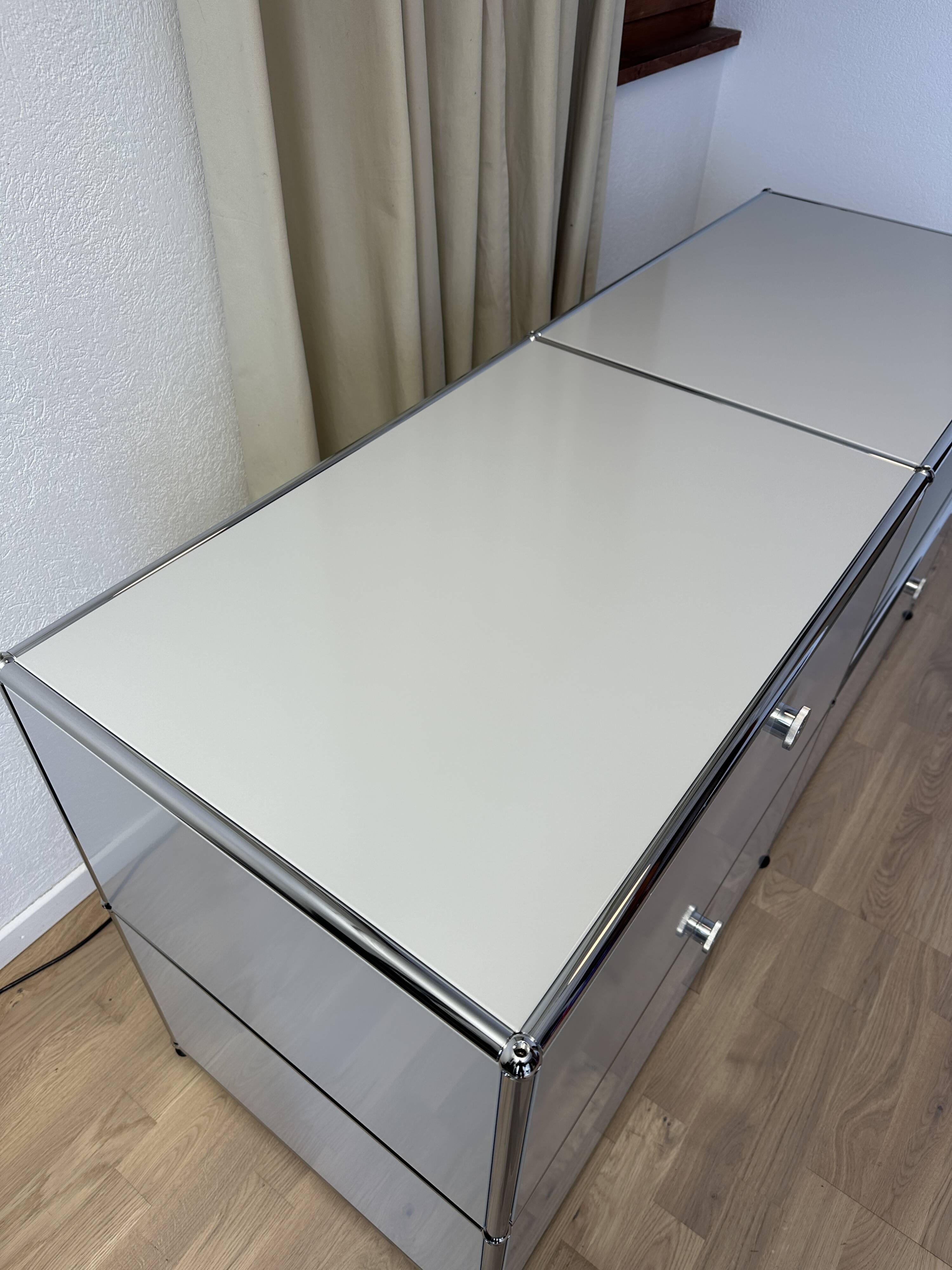 USM Haller Commode in Light Grey
