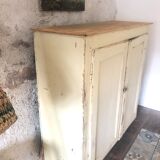 Old buffet