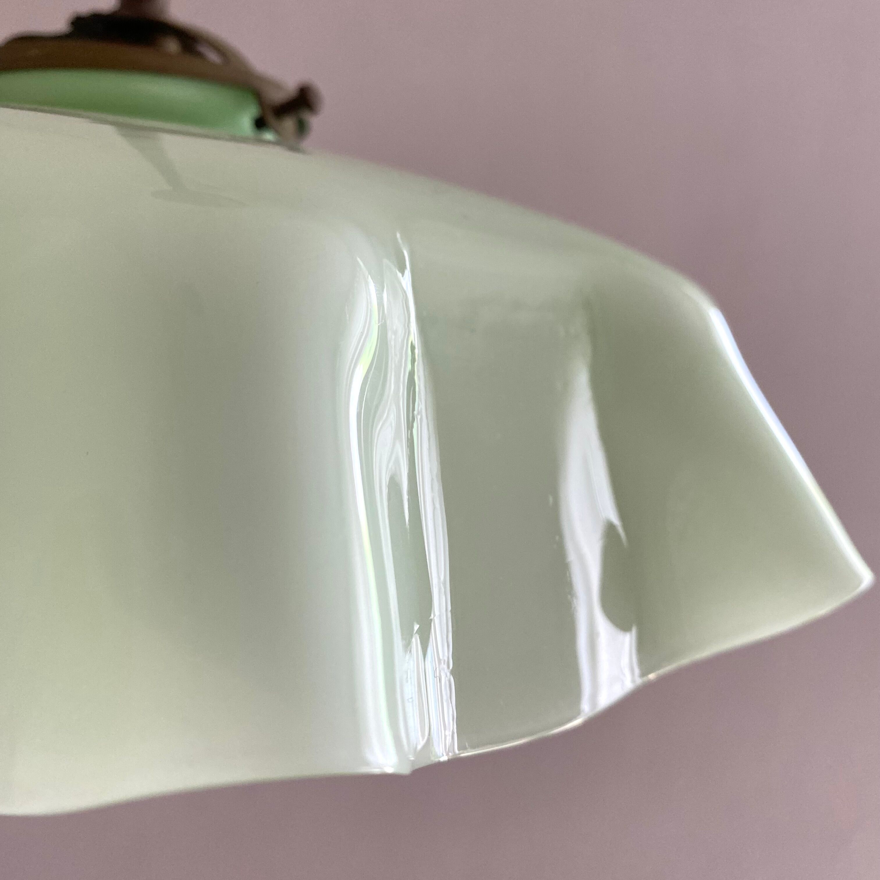 Suspension in opaline and brass of the 40s