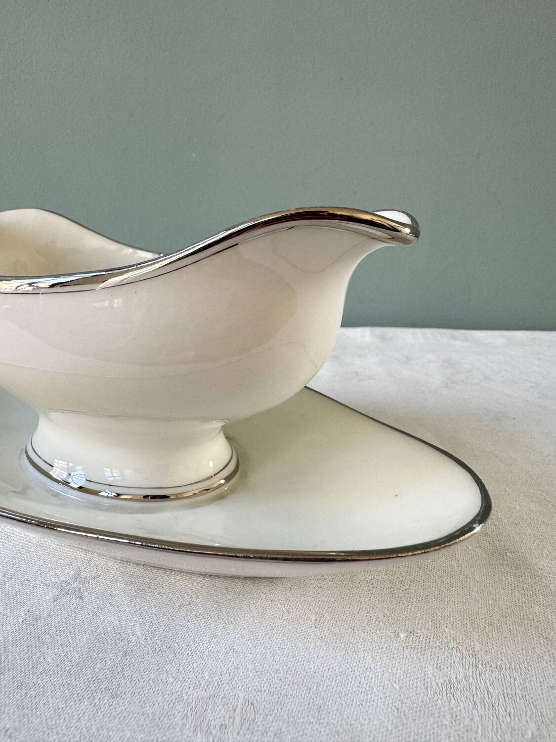 5 pieces of a 19th century Jules Vieillard porcelain service