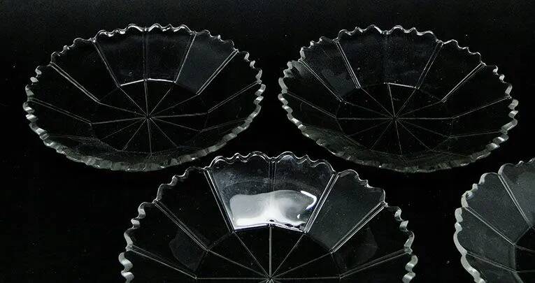 H1Y set of 4 faceted plates in Biedermeier style