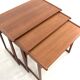 Tables gigognes en teck, ensemble de 3
