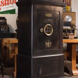 Bauche safe from the Napoleonic III era.