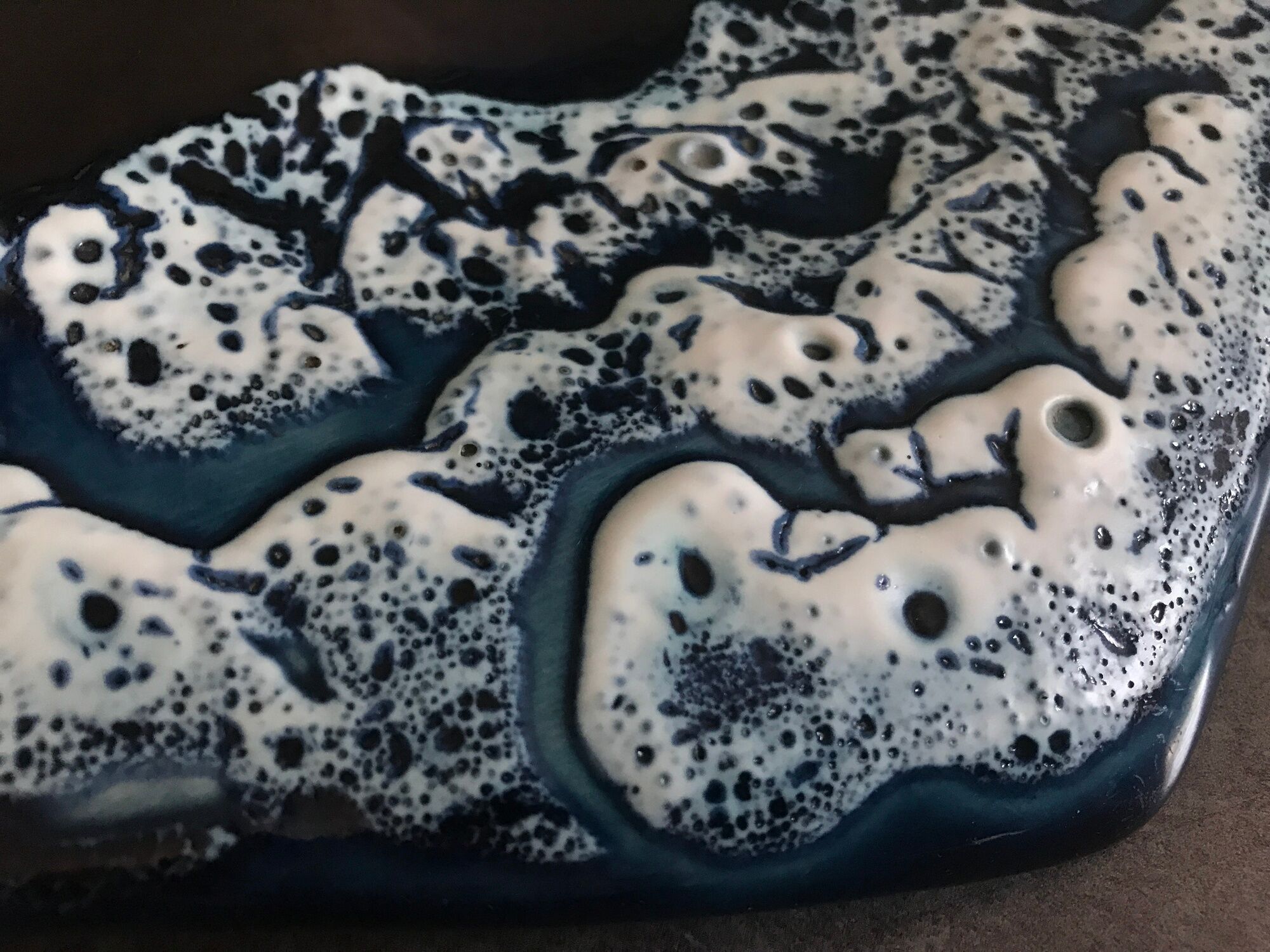 Cut ceramic centerpiece by vallauris fat lava sea foam 55 cm