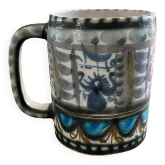 Mug signed L'Helguen Quimper